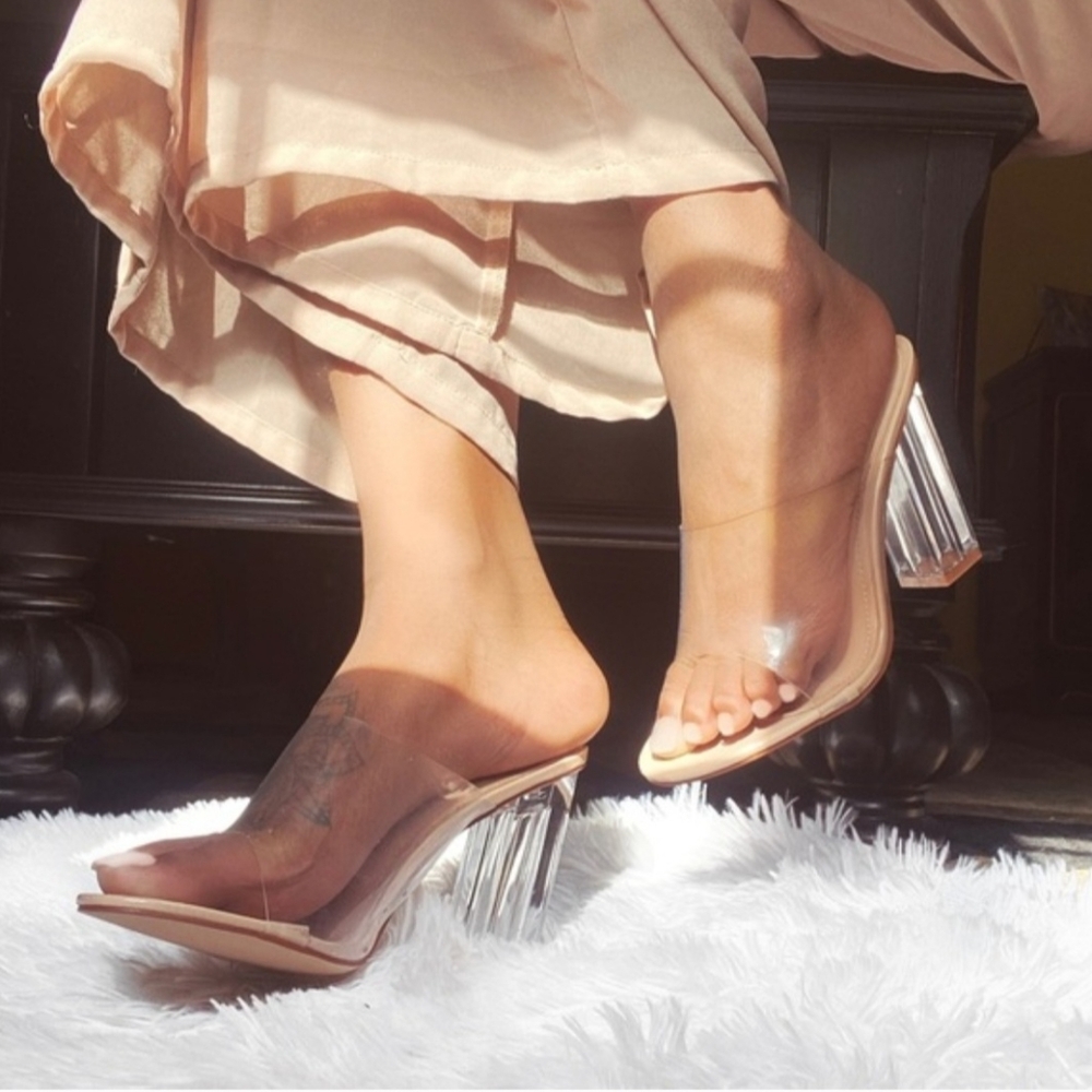 Cape Robbin Fusion Chunky Clear Mule Heels